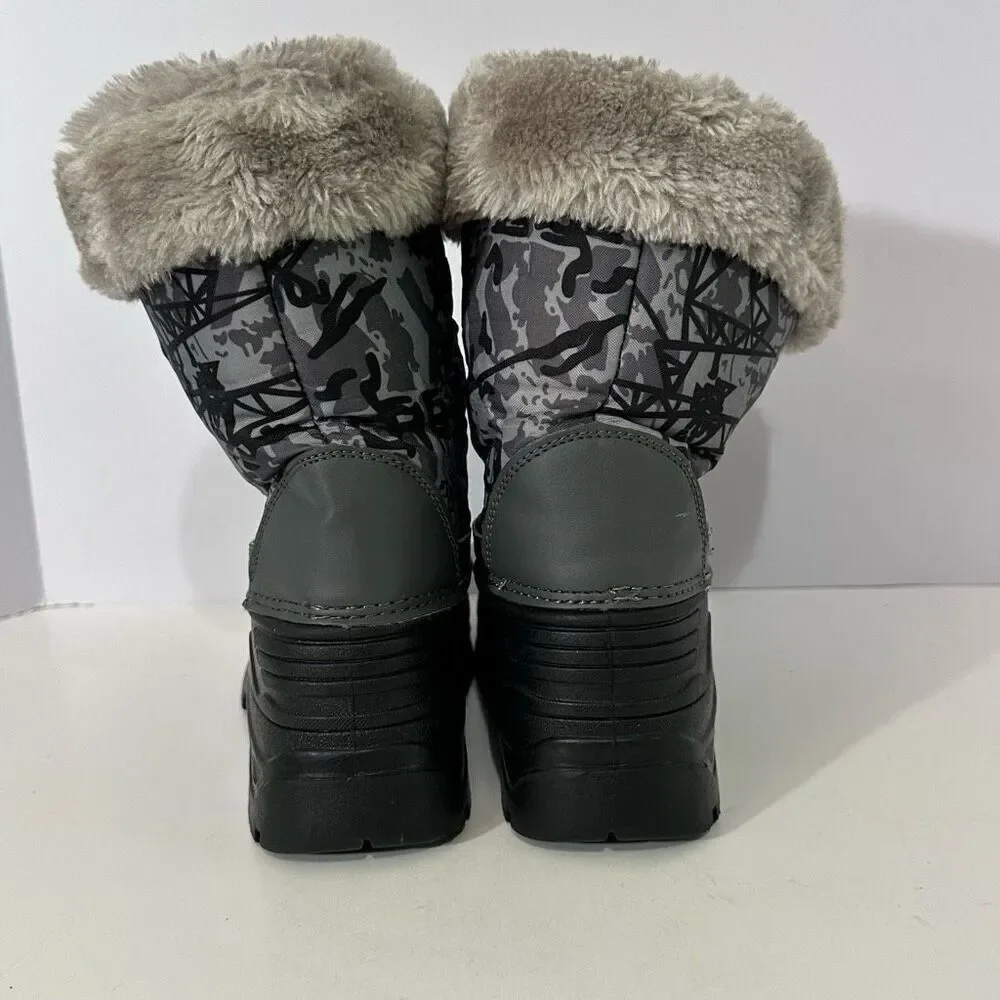 Kid Sport Snow Boots Gray and Black | Size 13 (33)